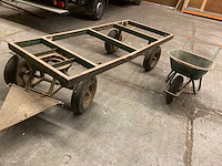 Aanhangwagens (2) en kruiwagen - afbeelding 4 van  11