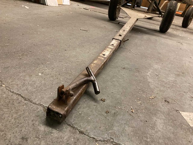 Aanhangwagens (2) en kruiwagen - afbeelding 5 van  11