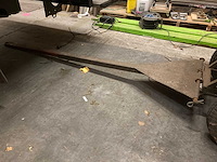 Aanhangwagens (2) en kruiwagen - afbeelding 10 van  11