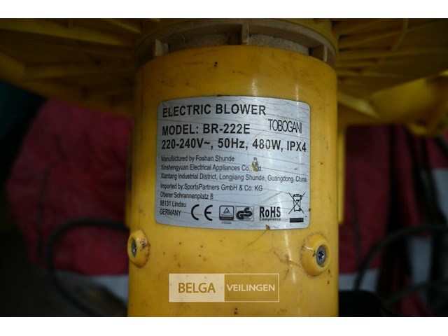 Aankondiging baby met blower - afbeelding 5 van  5