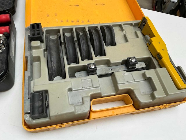 Aannemersgereedschap (2x) - afbeelding 4 van  5