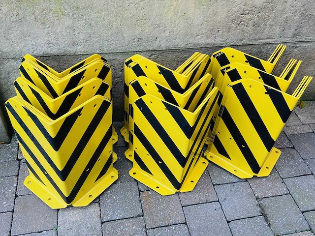 Aanrijdbeveiliging - overige magazijninventaris (21x) - afbeelding 1 van  1