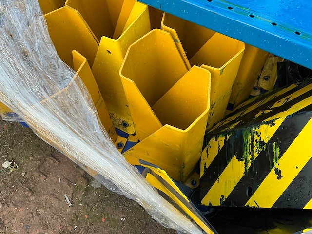 Aanrijdbeveiliging (26x) - afbeelding 3 van  5