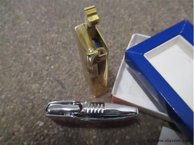 Aanstekers - afbeelding 2 van  2