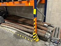 Aanzuigslangen met metalen koppelingen
