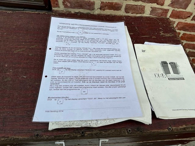 Aardbeien automaat crane shopper 2 verkoopautomaat (2x) - afbeelding 6 van  6