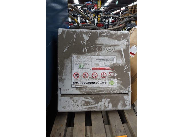 Aardgastankapparaat fuelmaker - afbeelding 1 van  4