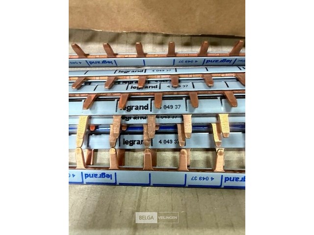 Aardingsrails legrand - afbeelding 2 van  2
