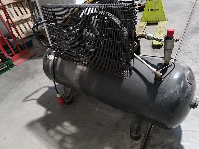 Aariac - afbeelding 5 van  10