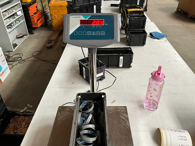 Aba 2.84kg slangklem 50-65 in stapelbare bak - afbeelding 6 van  6