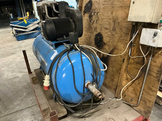Abac luchtcompressor - afbeelding 7 van  7