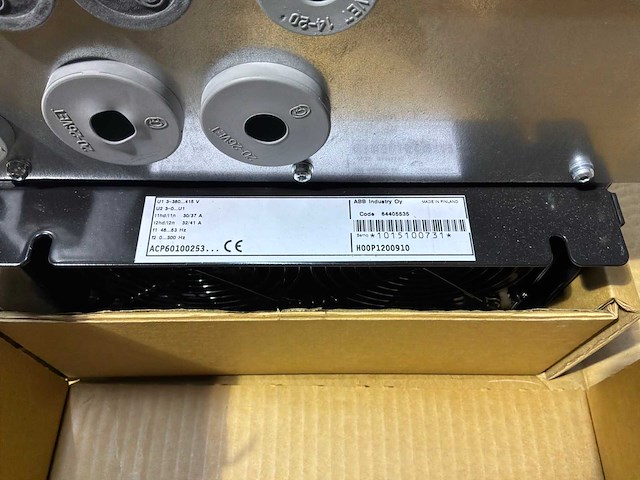 Abb acs 600 frequentieregelaar - afbeelding 4 van  5