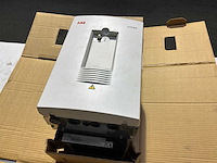Abb acs 600 frequentieregelaar - afbeelding 1 van  5