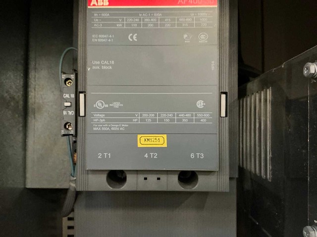 Abb acs 880-04-505a-3 frequentieregelaar met schakelkast - afbeelding 3 van  14