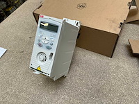 Abb acs150-03u-01a2-4 frequentieregelaar (3x) - afbeelding 4 van  11