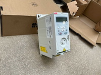 Abb acs150-03u-01a2-4 frequentieregelaar (3x) - afbeelding 5 van  11