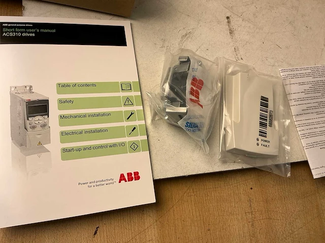 Abb acs310-03u-09a7-4 frequentieregelaar (2x) - afbeelding 6 van  7