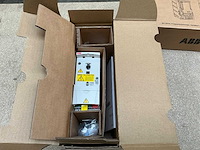 Abb acs310-03u-09a7-4 frequentieregelaar (2x) - afbeelding 3 van  9