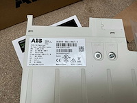 Abb acs310-03u-09a7-4 frequentieregelaar (2x) - afbeelding 7 van  9