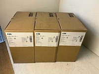 Abb acs380-040n-03a7-1 frequentieregelaar (3x) - afbeelding 2 van  8