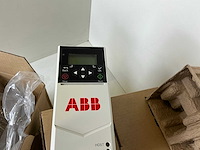 Abb acs380-040n-03a7-1 frequentieregelaar (3x) - afbeelding 4 van  7