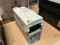 Abb acs400 frequentieregelaar - afbeelding 4 van  5