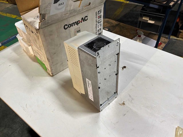 Abb acs401000432 frequentieregelaar - afbeelding 2 van  7