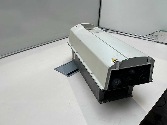 Abb acs401v01635 frequentieregelaar - afbeelding 3 van  8