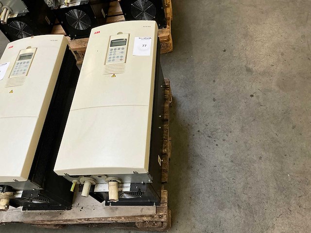 Abb acs600 frequentieregelaar - afbeelding 1 van  9