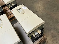Abb acs600 frequentieregelaar - afbeelding 6 van  9