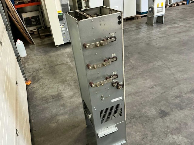 Abb acs600 frequentieregelaar - afbeelding 4 van  7