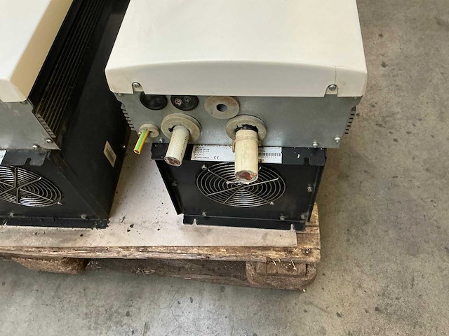 Abb acs600 frequentieregelaar - afbeelding 5 van  9