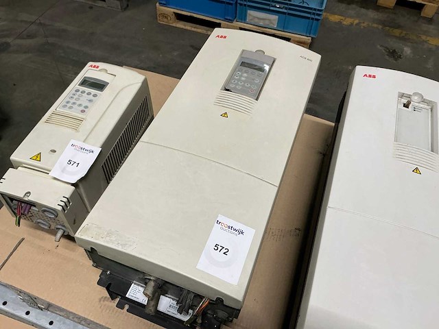 Abb acs600 frequentieregelaar - afbeelding 1 van  6