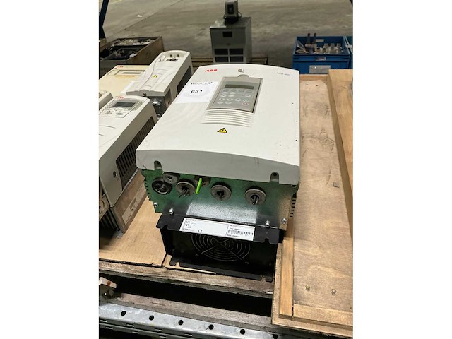 Abb acs600 frequentieregelaar - afbeelding 3 van  5