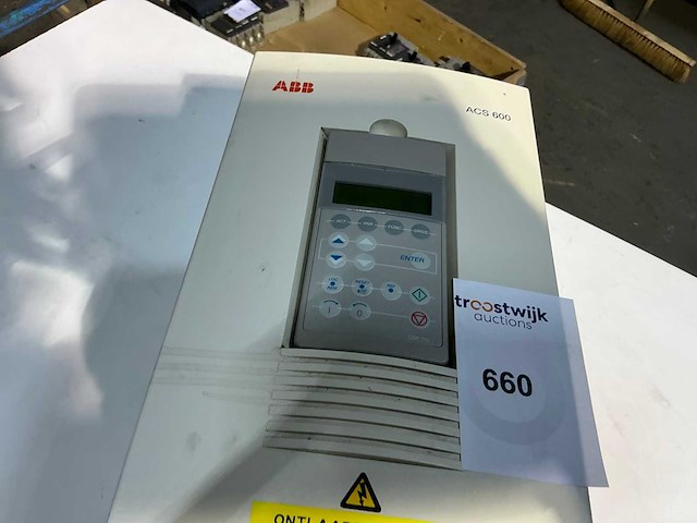 Abb acs600 frequentieregelaar - afbeelding 2 van  3