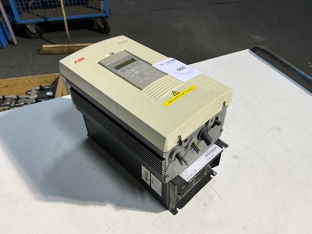 Abb acs600 frequentieregelaar - afbeelding 2 van  4