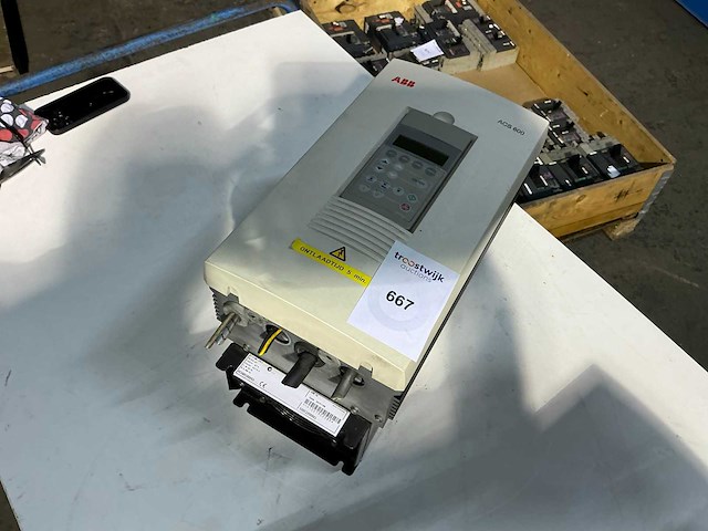 Abb acs600 frequentieregelaar - afbeelding 2 van  5