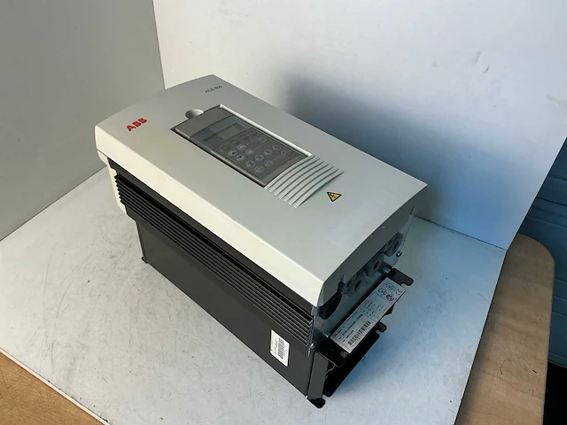Abb acs60100065 frequentieregelaar - afbeelding 3 van  6