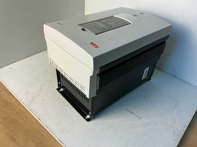 Abb acs60100096 frequentieregelaar - afbeelding 4 van  5