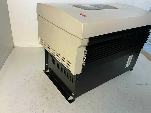 Abb acs60100205 frequentieregelaar - afbeelding 5 van  5