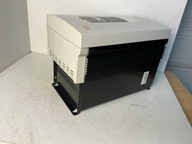 Abb acs60100206 frequentieregelaar - afbeelding 3 van  8