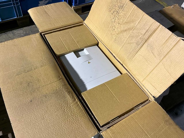 Abb acs60100303 frequentieregelaar - afbeelding 11 van  13