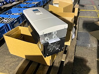 Abb acs60100303 frequentieregelaar - afbeelding 3 van  13