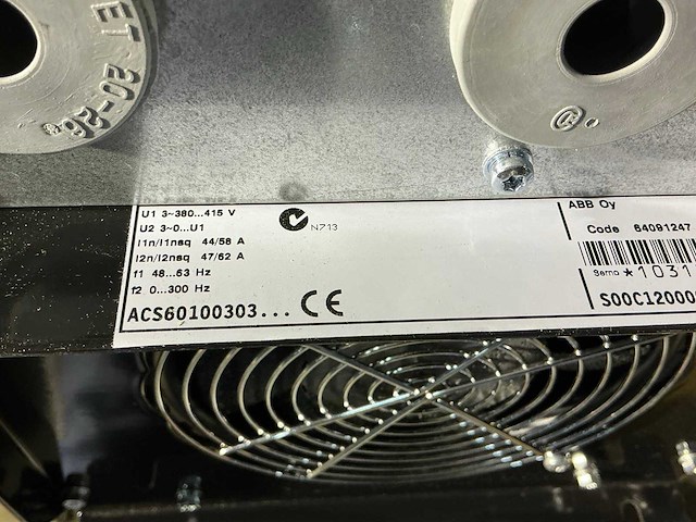Abb acs60100303 frequentieregelaar - afbeelding 9 van  13