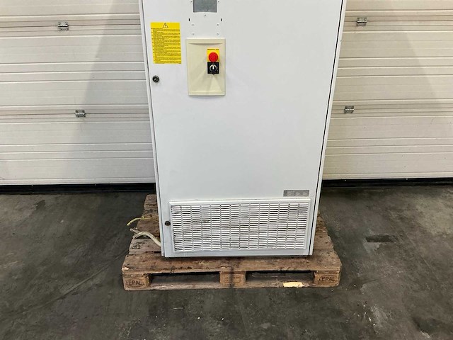 Abb acs607-0140-3 frequentieregelaar met schakelkast - afbeelding 5 van  10