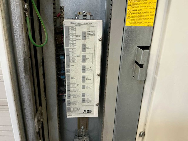 Abb acs607-0140-3 frequentieregelaar met schakelkast - afbeelding 8 van  10