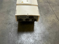 Abb acs800-01-0040-3+e200+l508 frequentieregelaar - afbeelding 4 van  8