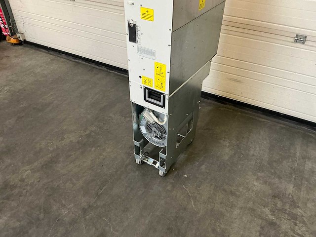 Abb acs800 frequentieregelaar met line converter - afbeelding 4 van  10