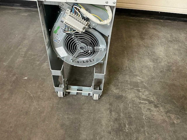 Abb acs800 frequentieregelaar - afbeelding 7 van  11