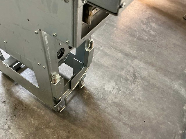 Abb acs800 frequentieregelaar - afbeelding 11 van  11